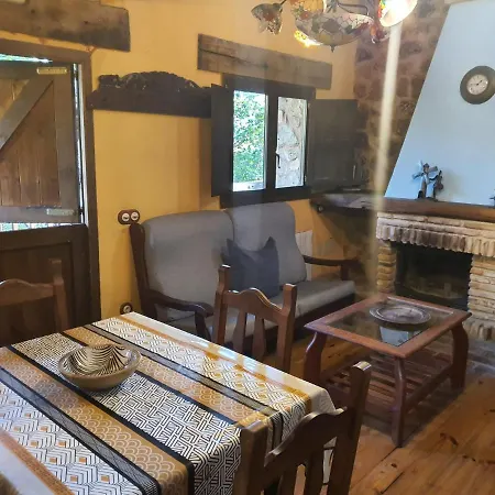 Acebos Del Tajo Apartment