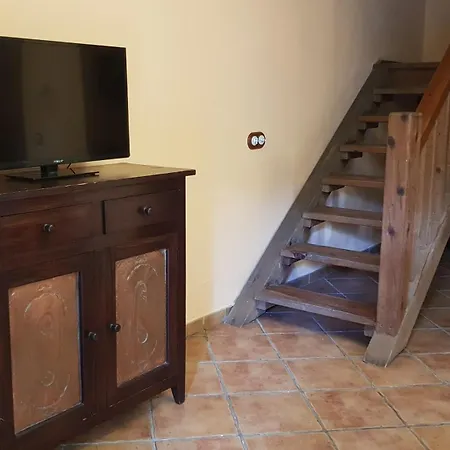 Acebos Del Tajo Apartment