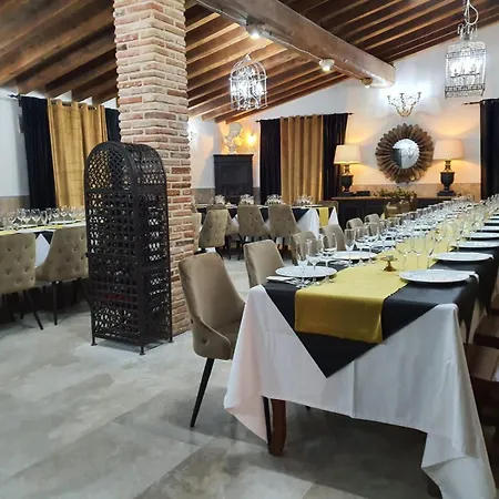 Acebos Del Tajo