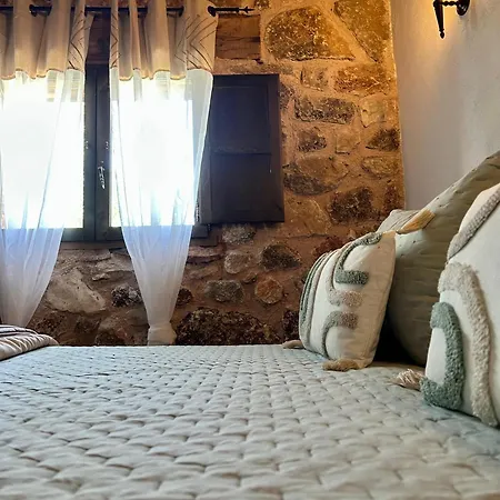Acebos Del Tajo *
