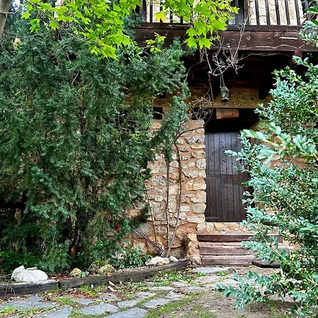 Acebos Del Tajo Apartment *